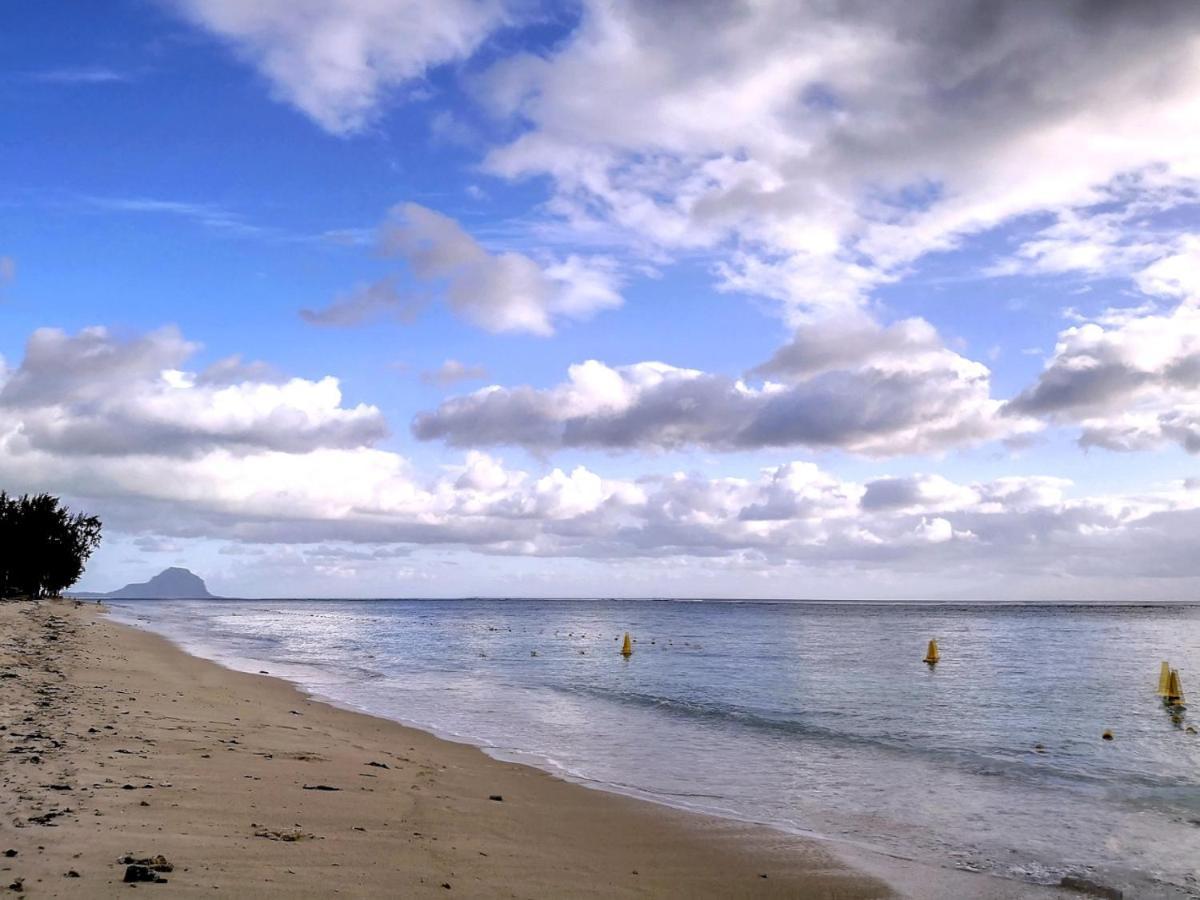 Dreamy Beach View And 5 Mins Walk To Beach - Sunset Lagoon Luxury Lodgings Flic en Flac Exterior photo